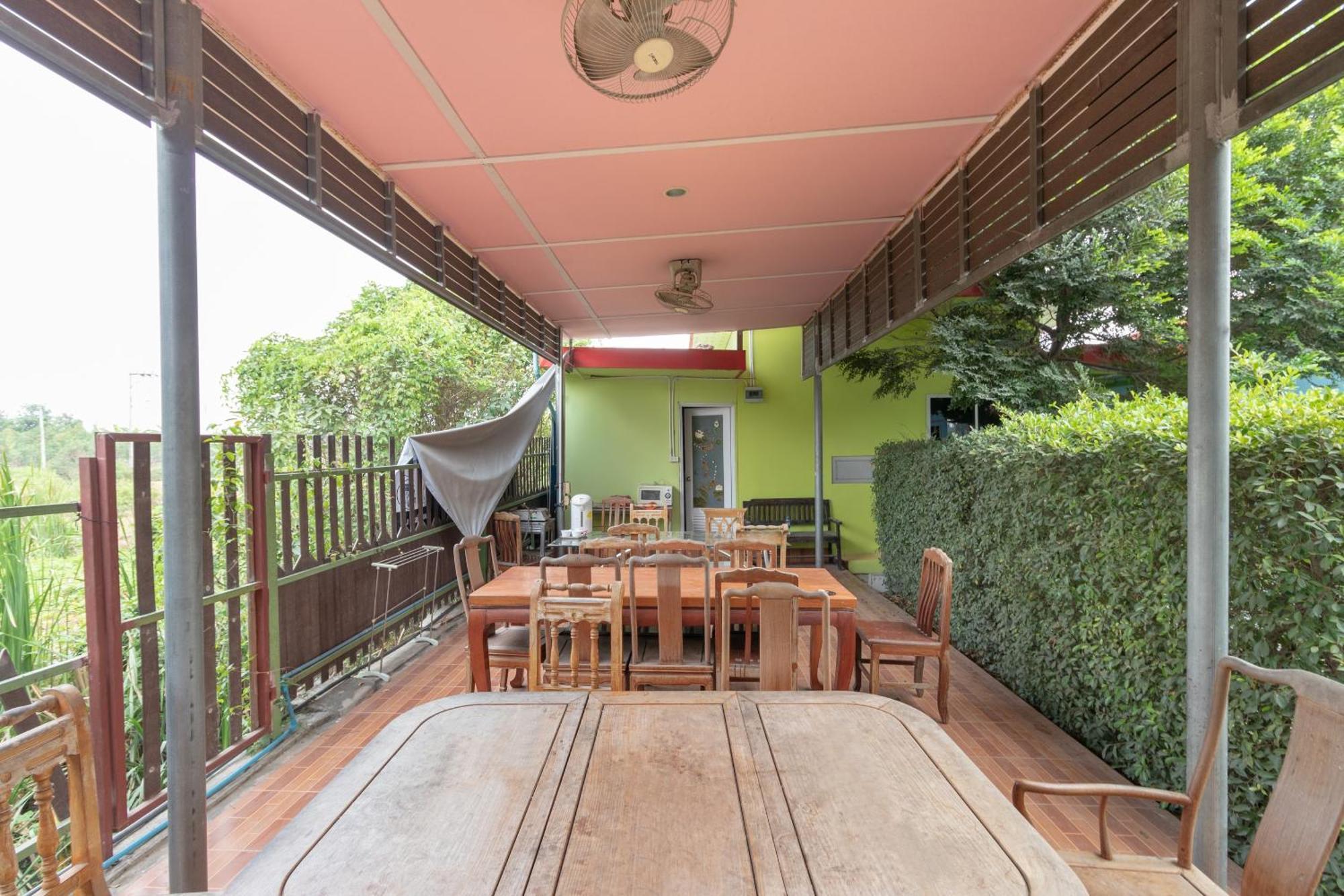 OYO 644 Pong Pai House Hotel Bangkok Ngoại thất bức ảnh